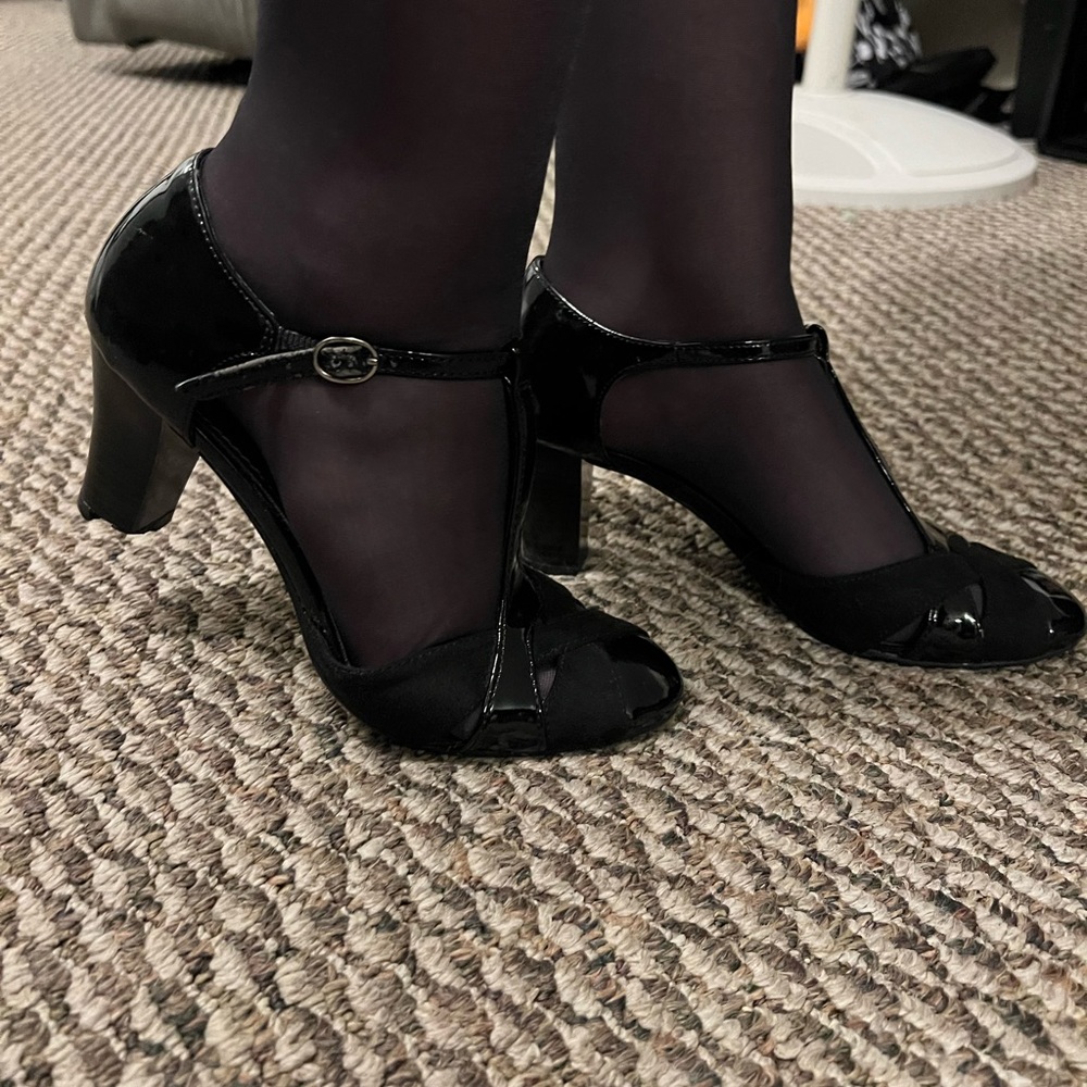 Black High Heels Size 6